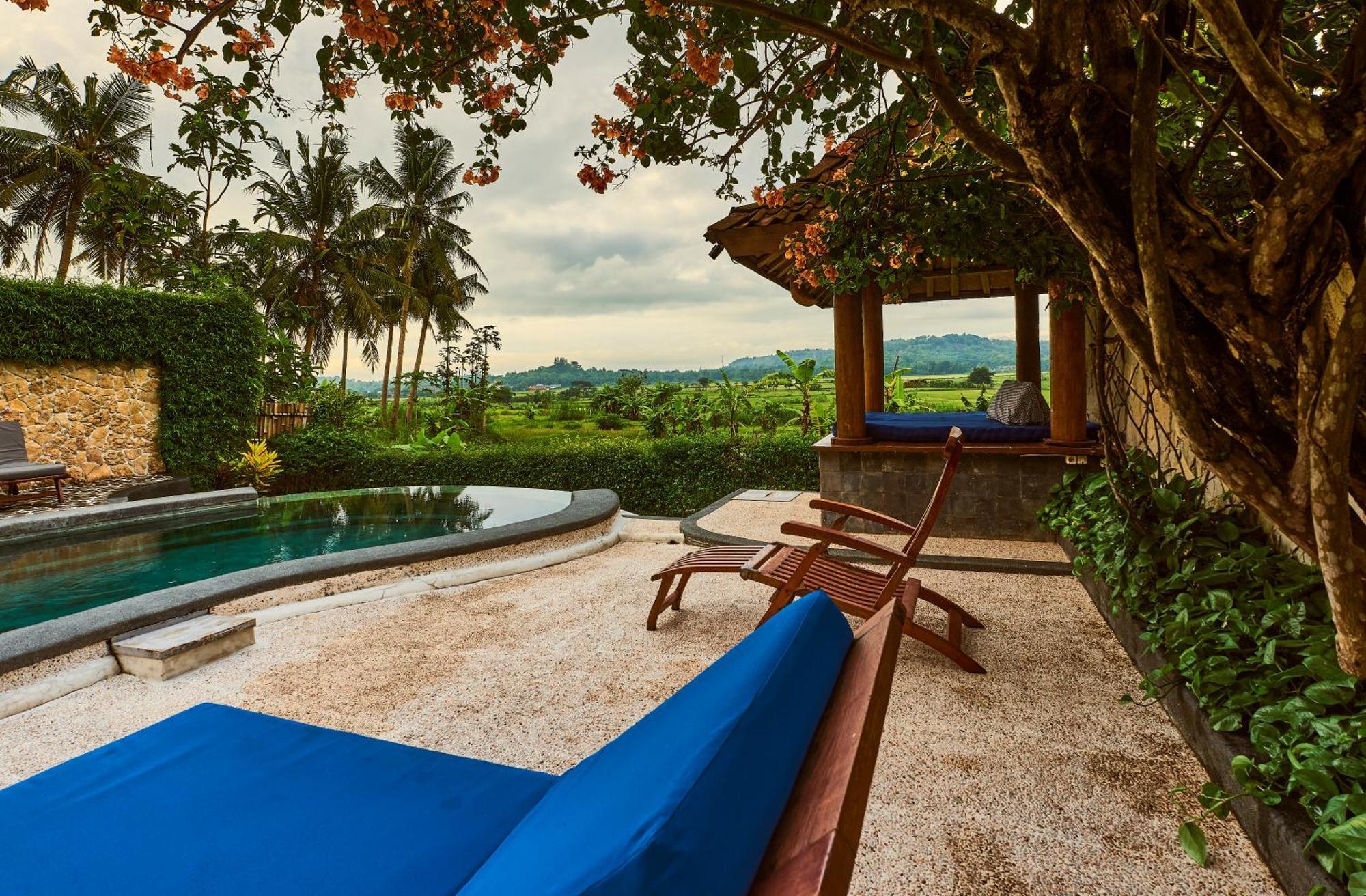 Villa Blue Steps Jogjakarta Buitenkant foto