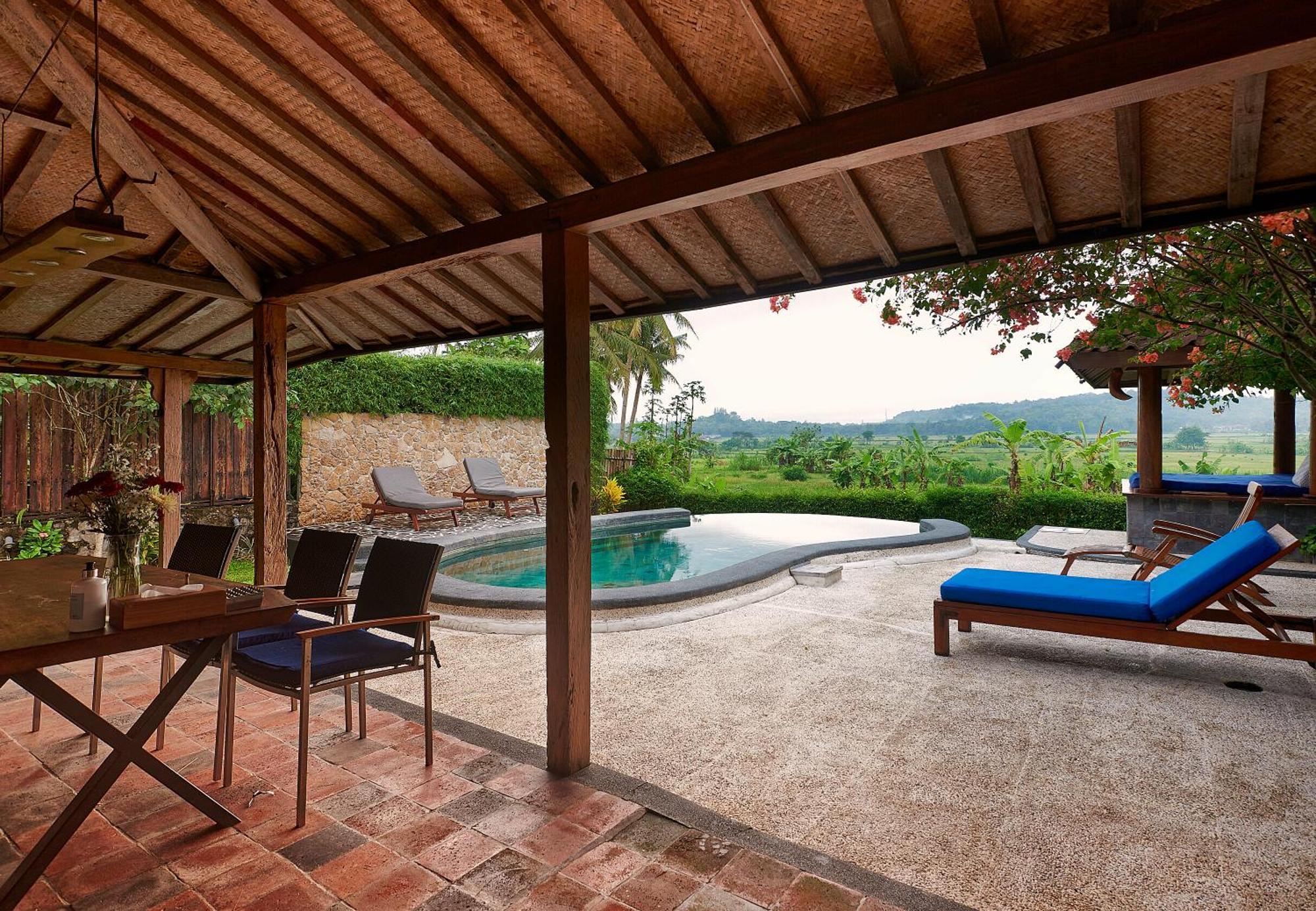 Villa Blue Steps Jogjakarta Buitenkant foto