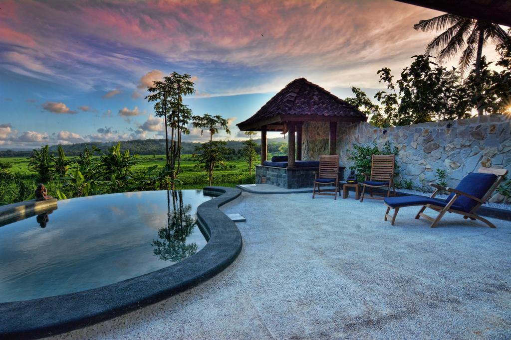 Villa Blue Steps Jogjakarta Buitenkant foto
